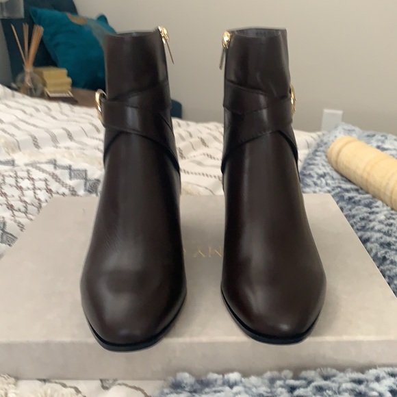 Looking for different style - Picture 4 of 9